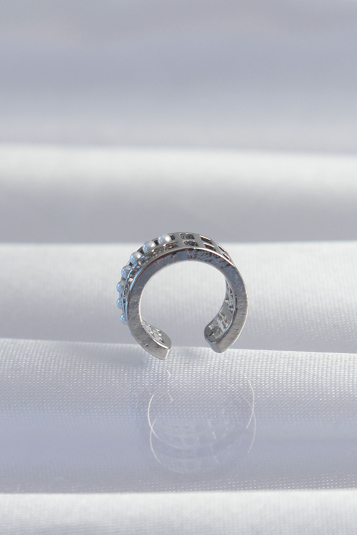 Pirinç Gümüş Renk İncili Baget Taşlı Earcuff Küpe 1