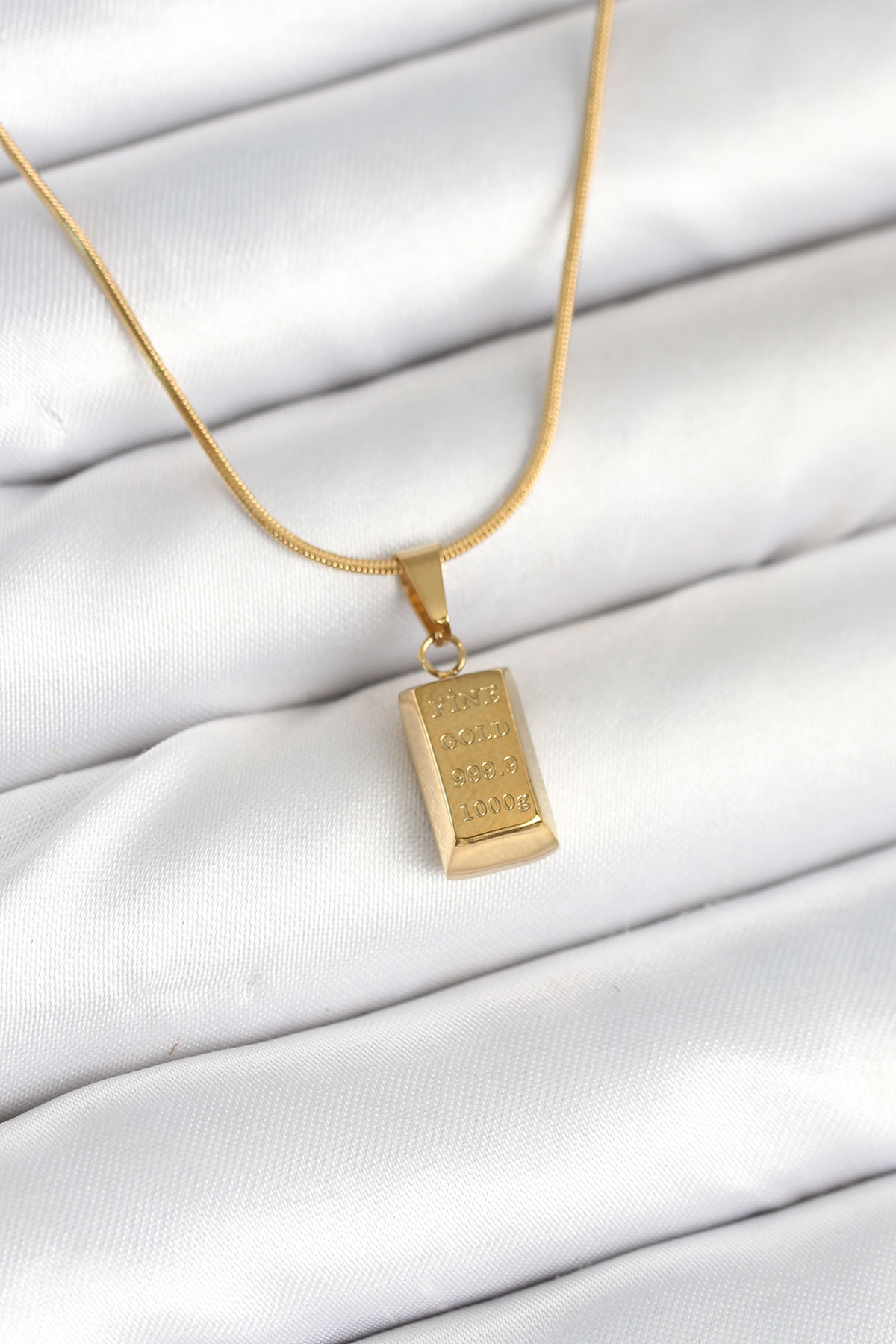 Çelik Gold Renk Mini Külçe Altın Model Kolye