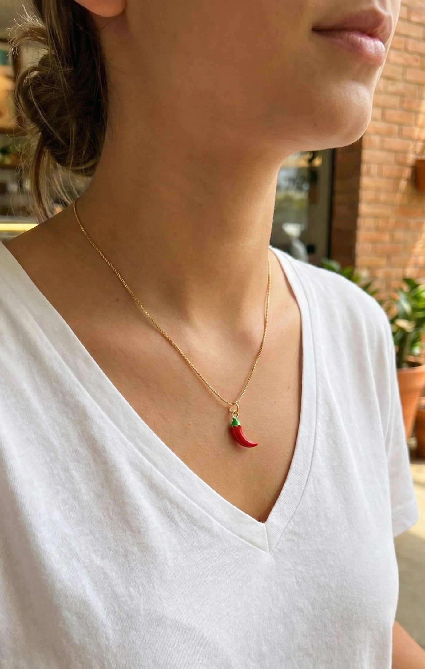 Pirinç Gold Renk Kırmızı Kapya Biber Model Kadın Kolye 2