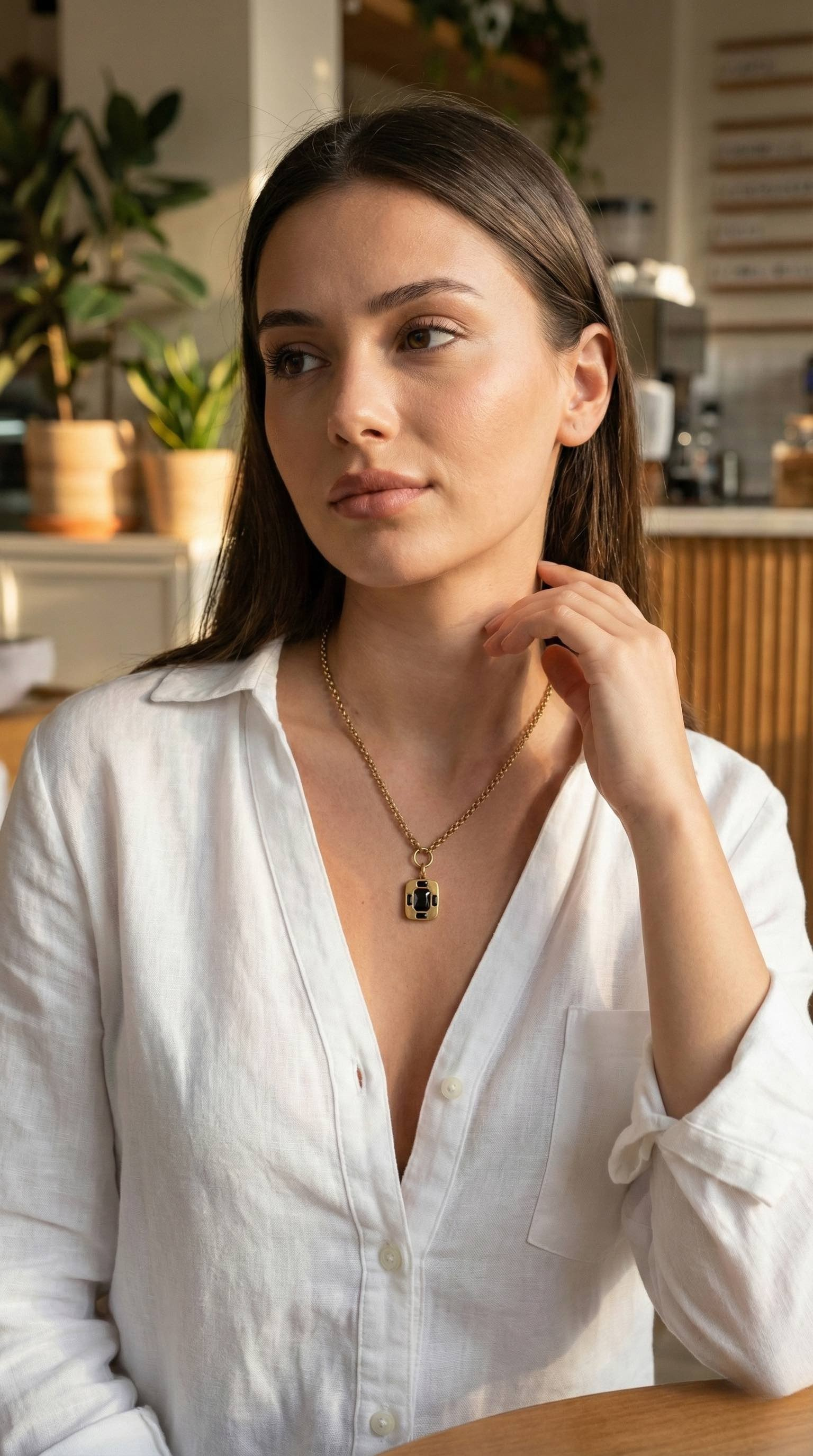Çelik Zincir Gold Renk Vintage Model Kadın Kolye