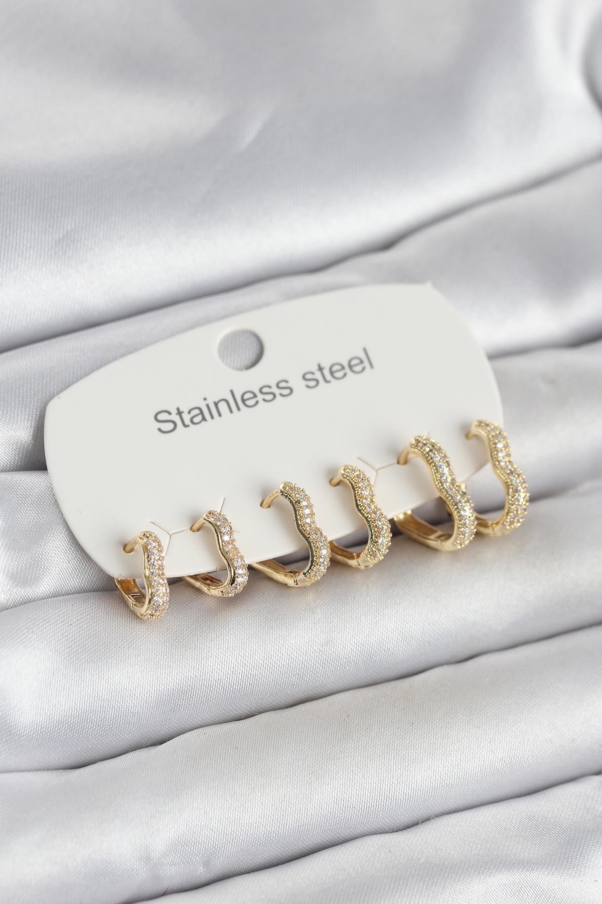 Çelik Gold Renk 6'lı Set Kalp Form Kadın Küpe