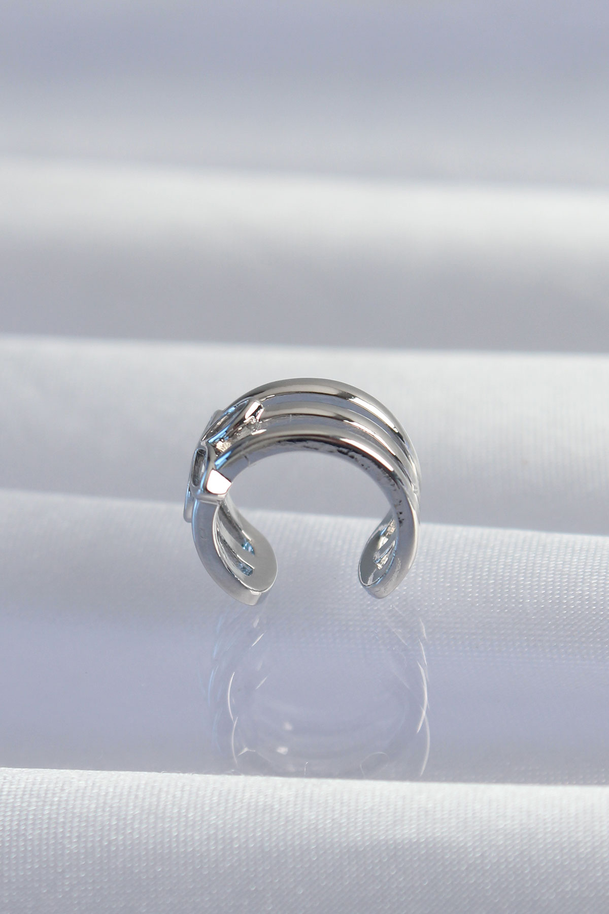 Pirinç Gümüş Renk Yonca Earcuff Küpe 2