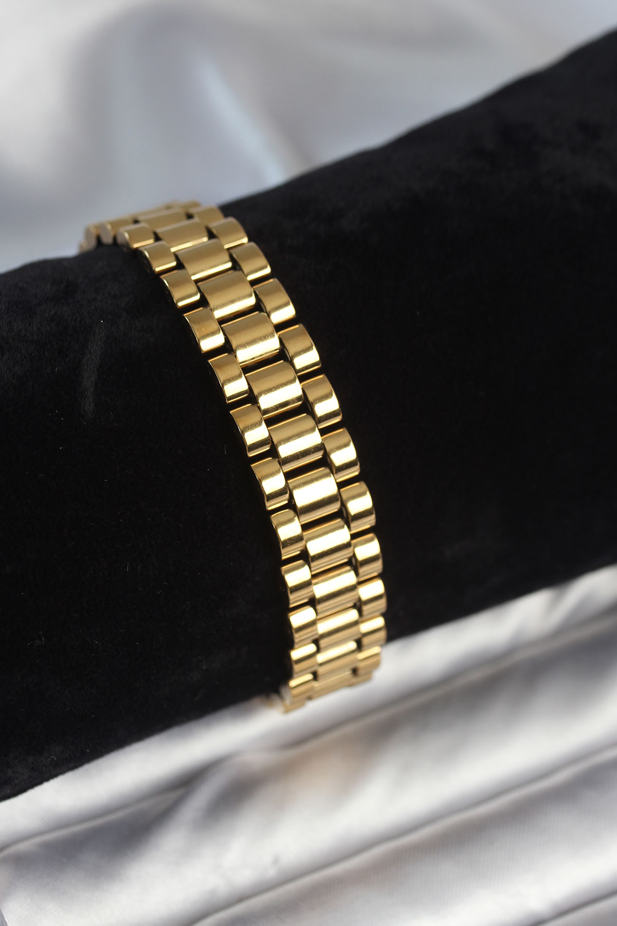 Çelik Gold Renk 12 mm Kalınlık Erkek Bileklik