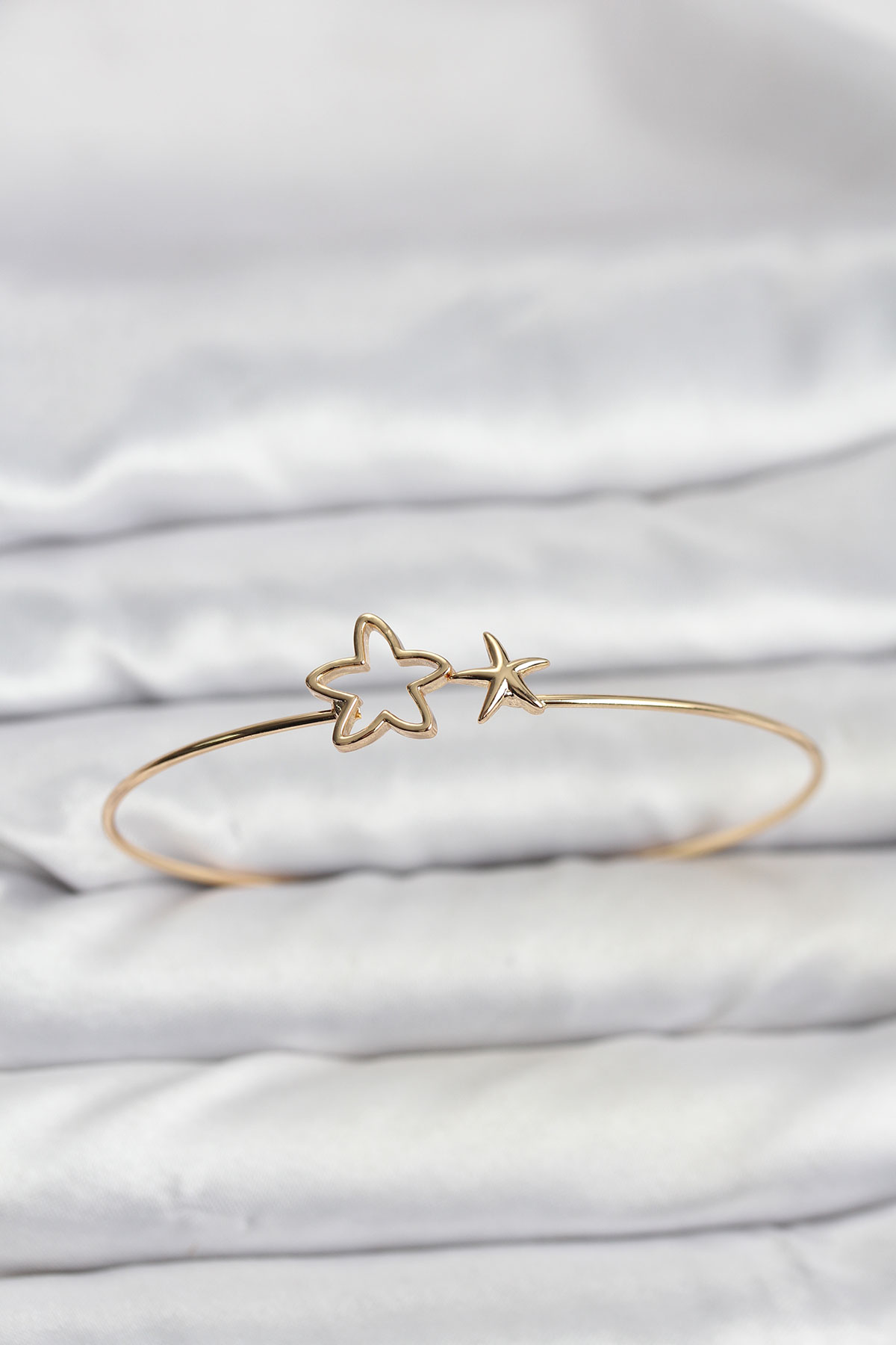 Yıldız Model Gold Renk Bileklik 1
