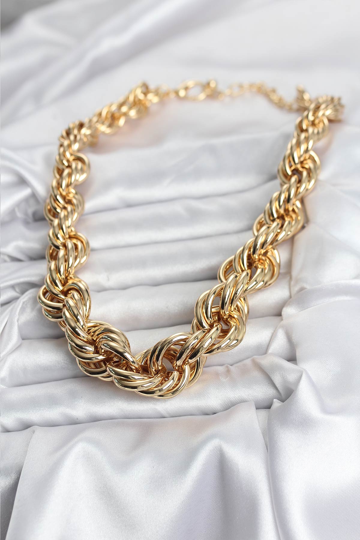 Pirinç Gold Renk Sarmal Halat Model Kadın Kolye 2