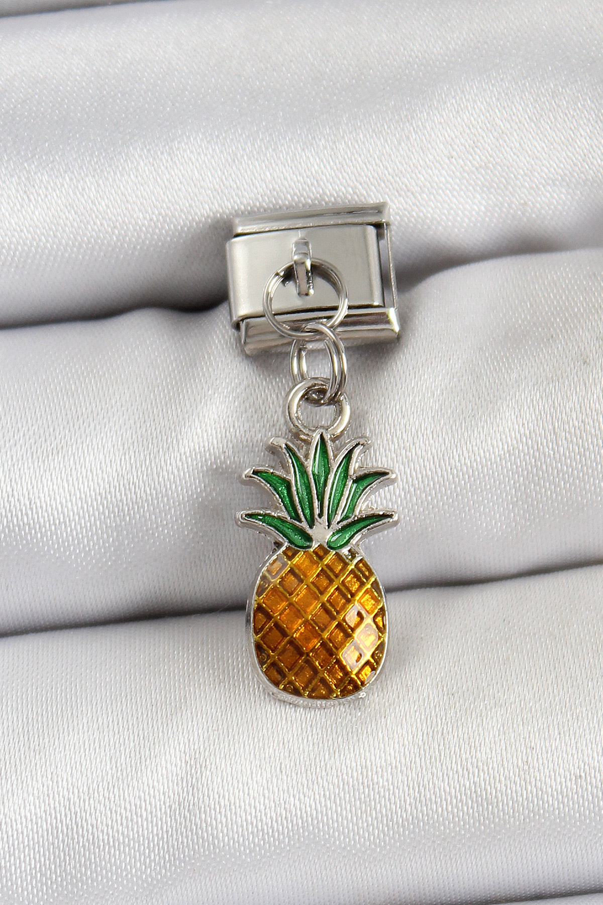 Çelik Sallantılı Ananas Model Gümüş Renk Nomination Charm