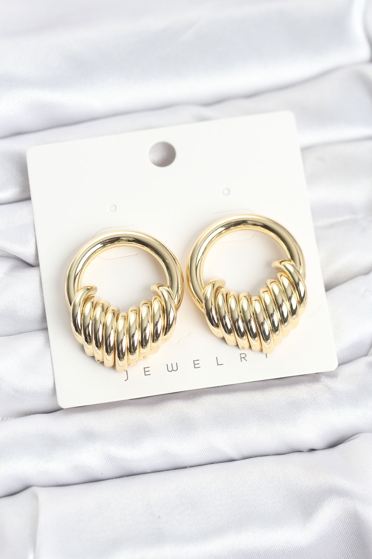 Pirinç Gold Renk Halka Sarmal Model Vintage Kadın Küpe 2