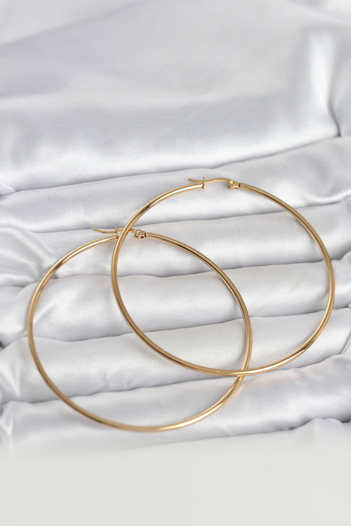 Çelik Gold Renk 70 mm Kadın Halka Küpe