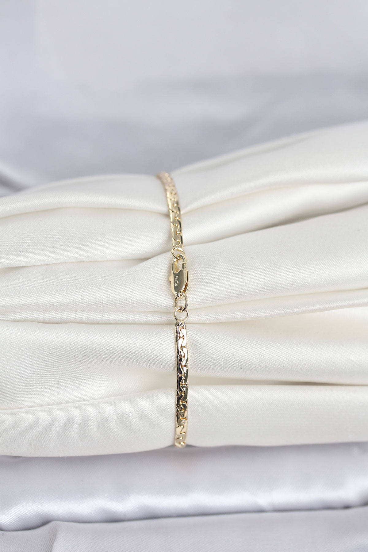 CM 14K Gold Renk Yassı Ezme Zincir Model Kadın Bileklik 1