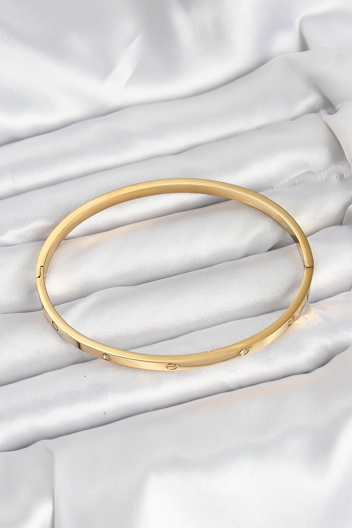 Çelik Gold Renk Zirkon Taşlı 65 mm İnce Kadın Kelepçe Bileklik 2