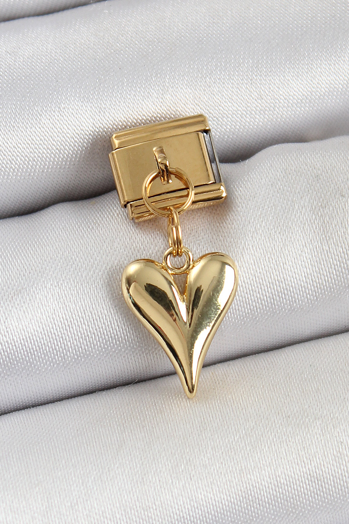Çelik Sallantılı Kalp Model Gold Renk Nomination Charm