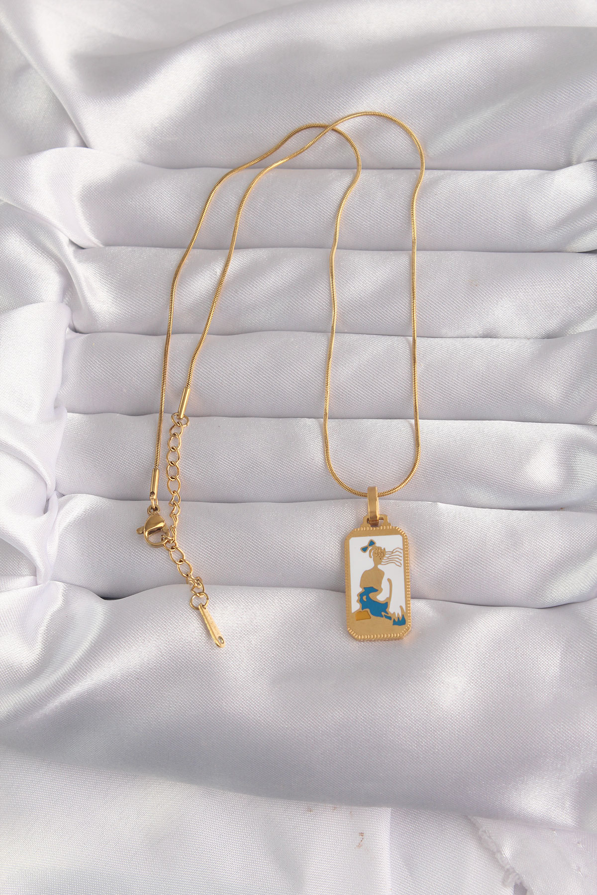 Çelik Gold Renk Beyaz Mineli Kız Figür Tarot Kolye 2