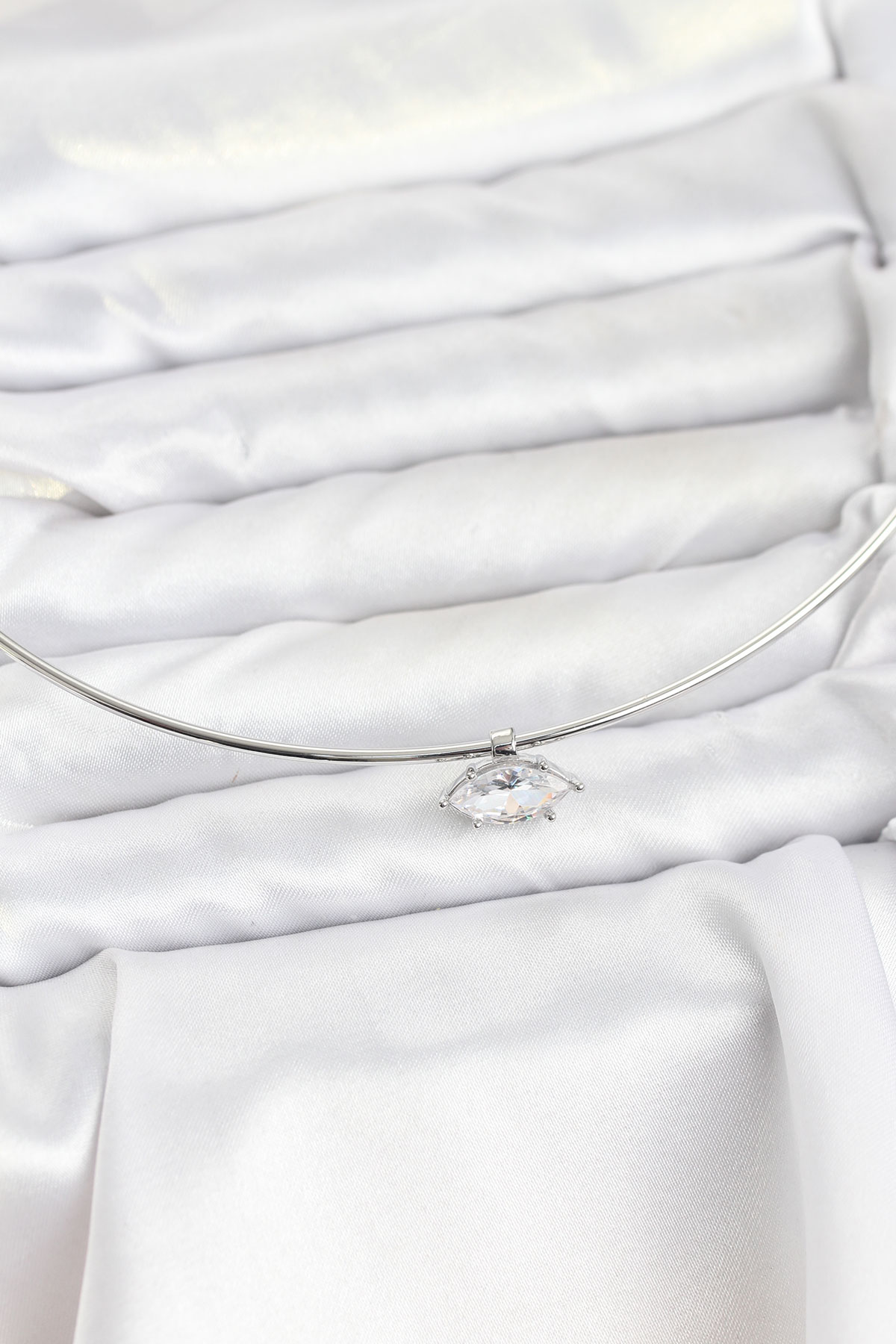 Pirinç Gümüş Renk Choker Model Zirkon Taşlı Kadın Kolye 2