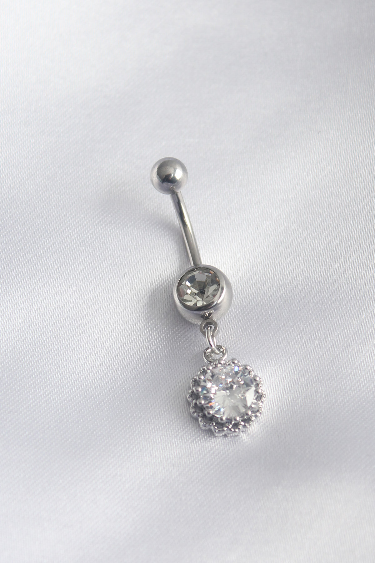Cerrahi Çelik Zirkon Taşlı Sallantı Model Kadın Piercing