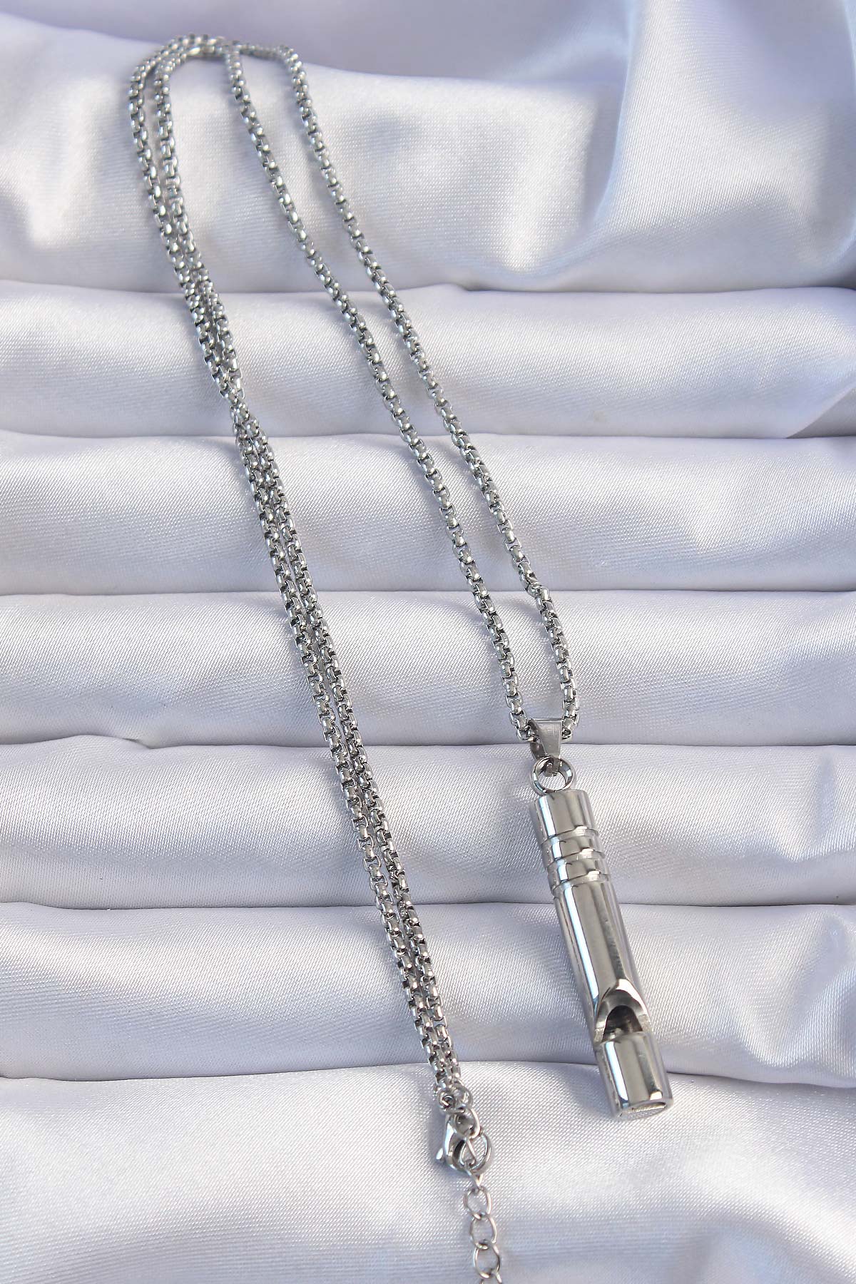 Acil Durum Düdüğü Çelik Kararma Yapmaz Yüksek Desibel Kolye Unisex 1
