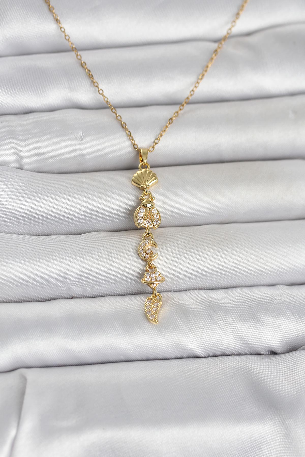 Çelik Gold Renk Deniz Temalı Y Model Zirkon Taşlı Kadın Kolye